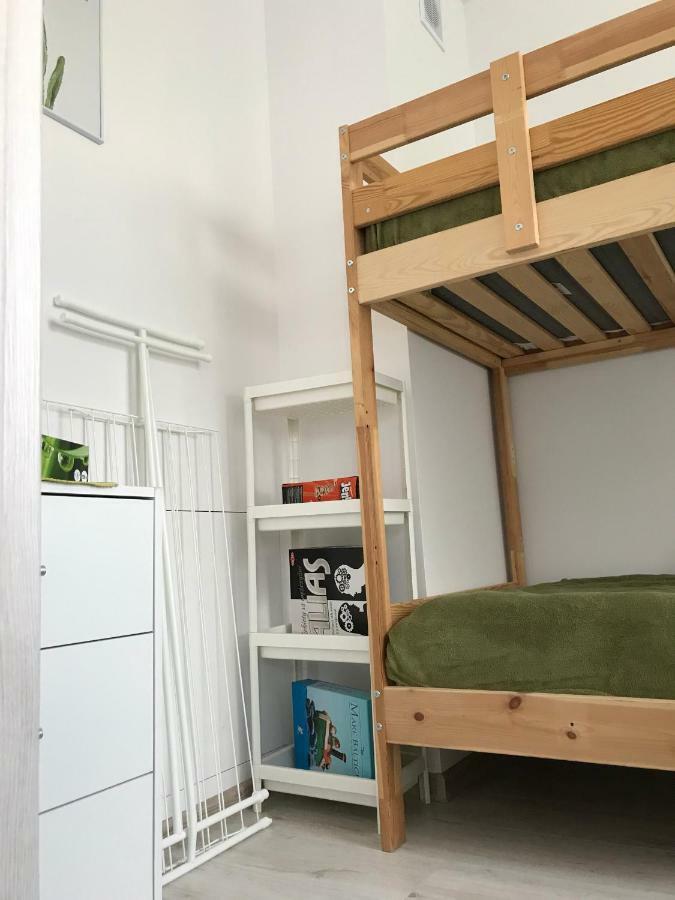 Apartament Na Gdynskiej Apartment กดัญสก์ ภายนอก รูปภาพ
