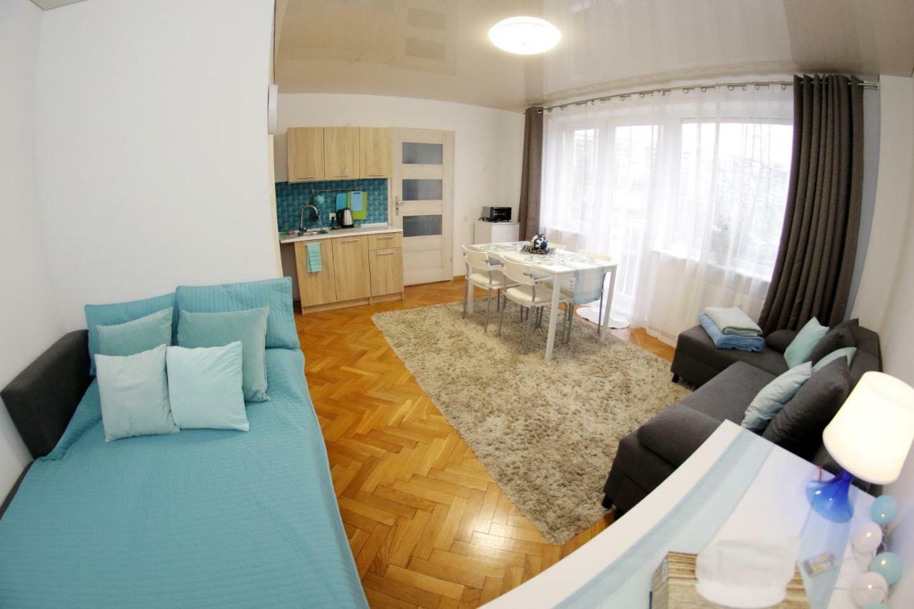 Apartament Na Gdynskiej Apartment กดัญสก์ ภายนอก รูปภาพ