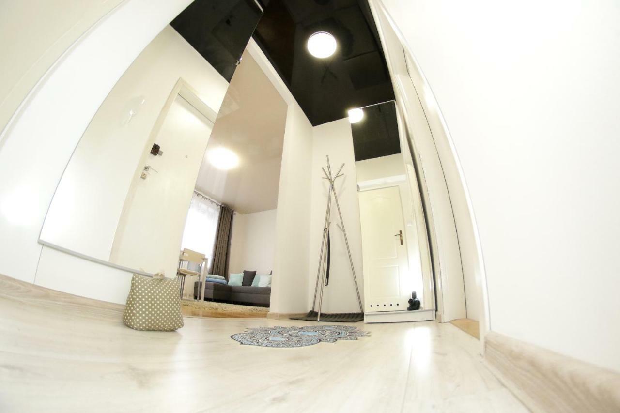 Apartament Na Gdynskiej Apartment กดัญสก์ ภายนอก รูปภาพ
